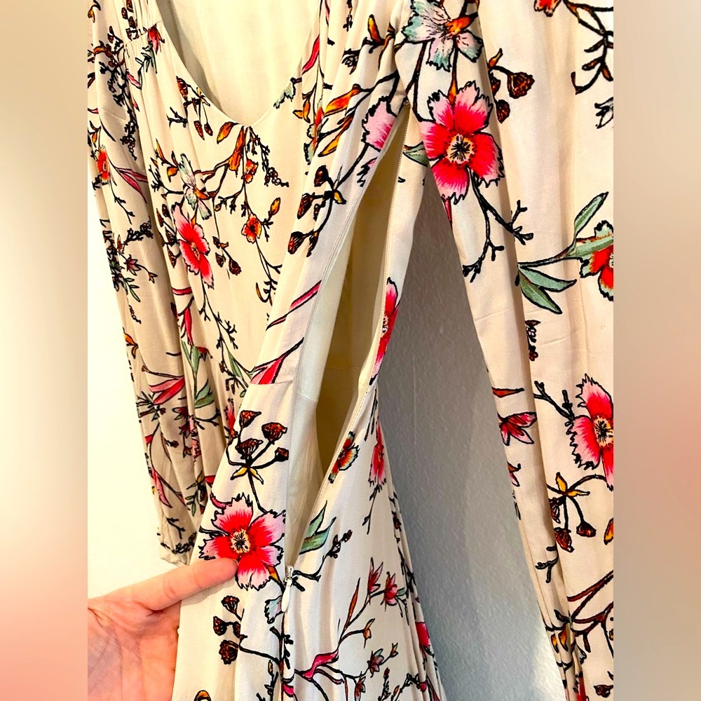 Urban Outfitters Floral Dress - Picture 5 of 7